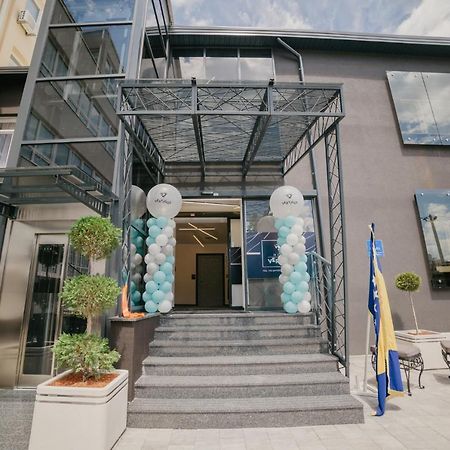 Hotel Vertigos Tuzla Esterno foto