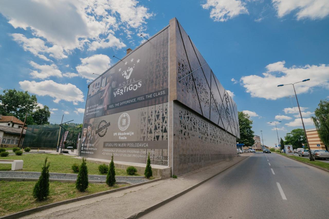 Hotel Vertigos Tuzla Esterno foto
