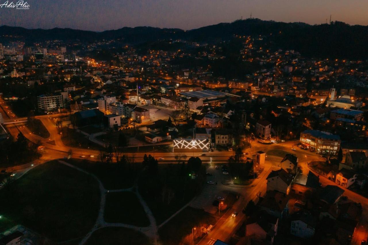 Hotel Vertigos Tuzla Esterno foto